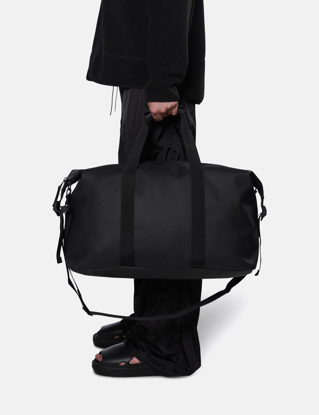Rains Weekend Bag Black I Urban Excess. URBAN EXCESS