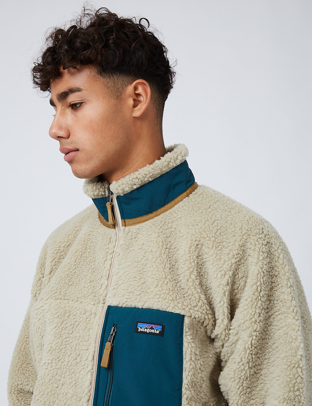 patagonia レトロx  ペリカン