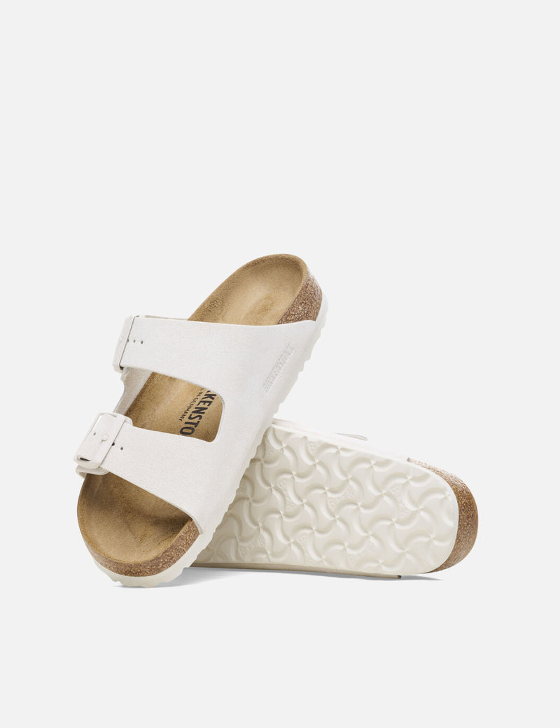 Birkenstock Arizona LEVE Antique Regular White Urban Excess. URBAN EXCESS