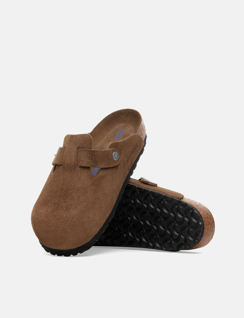 Birkenstock Boston Suede Clogs (Regular) - Dark Tea Brown
