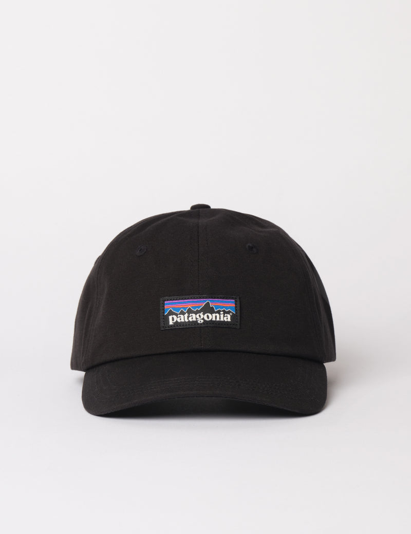 Patagonia P-6 Label Trad 캡-블랙