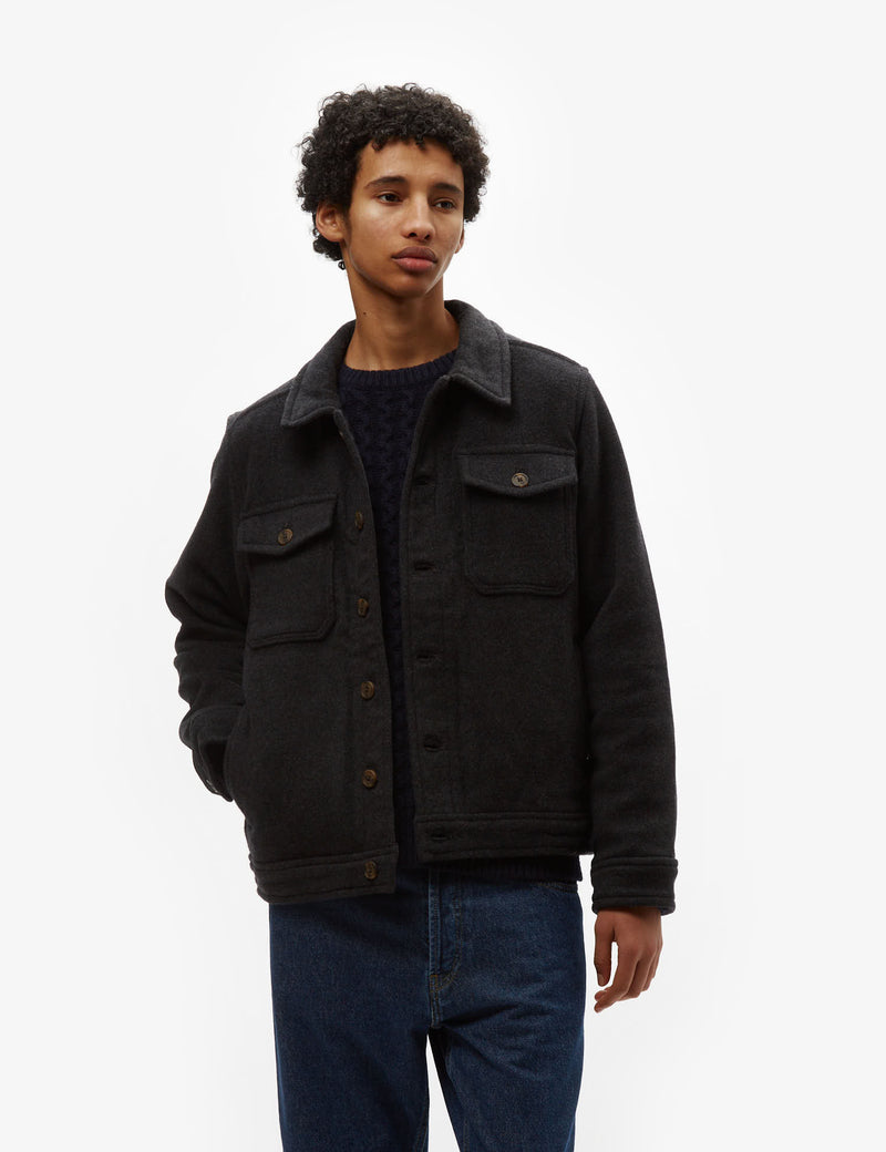 Patagonia Trucker Jacket (Melton Wool) - Ink Black