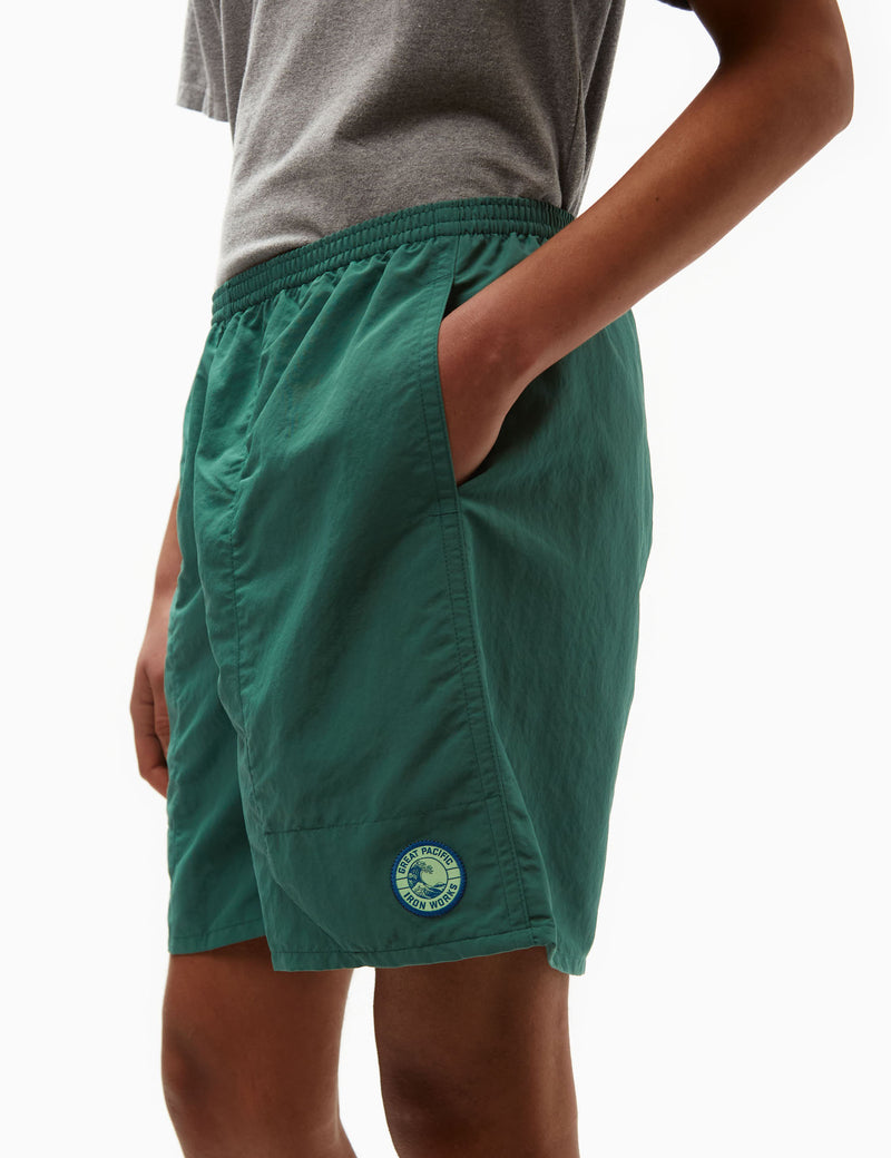 Patagonia Baggies GPIW Crest Shorts (7in) - Conifer Green
