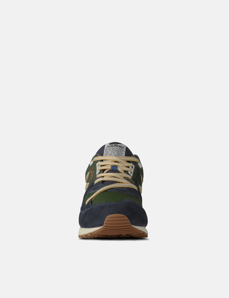 Karhu Synchron Trainers - India Ink/Kombu Green