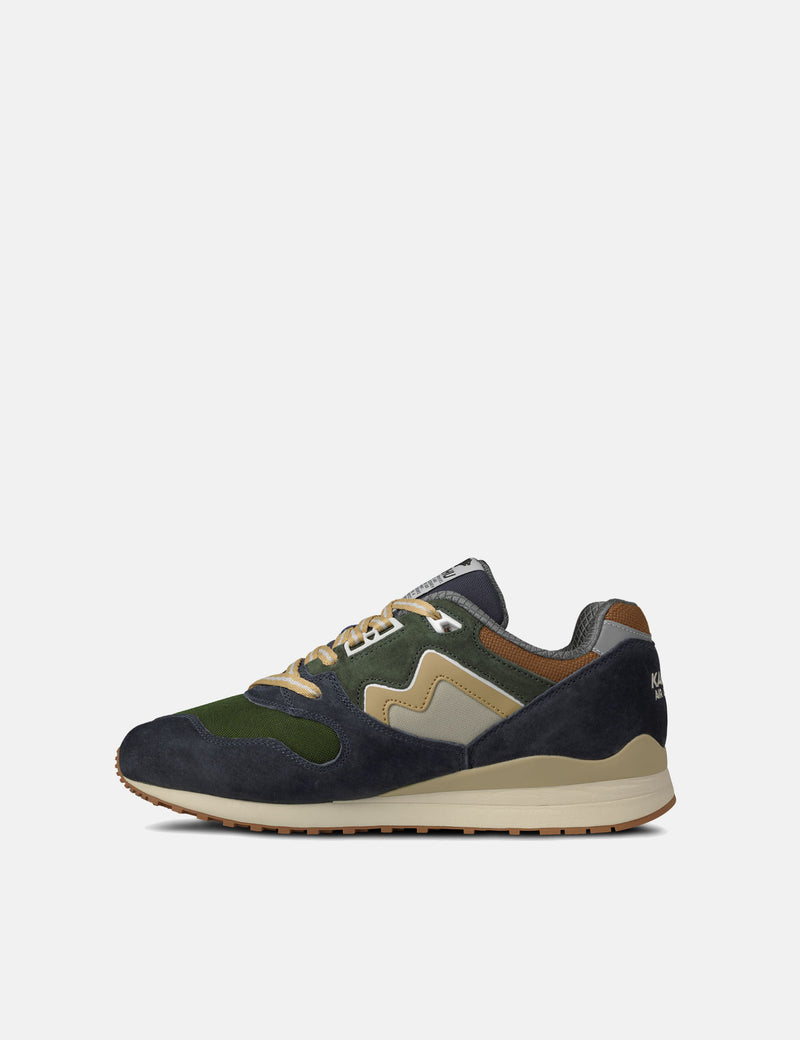 Karhu Synchron Trainers - India Ink/Kombu Green