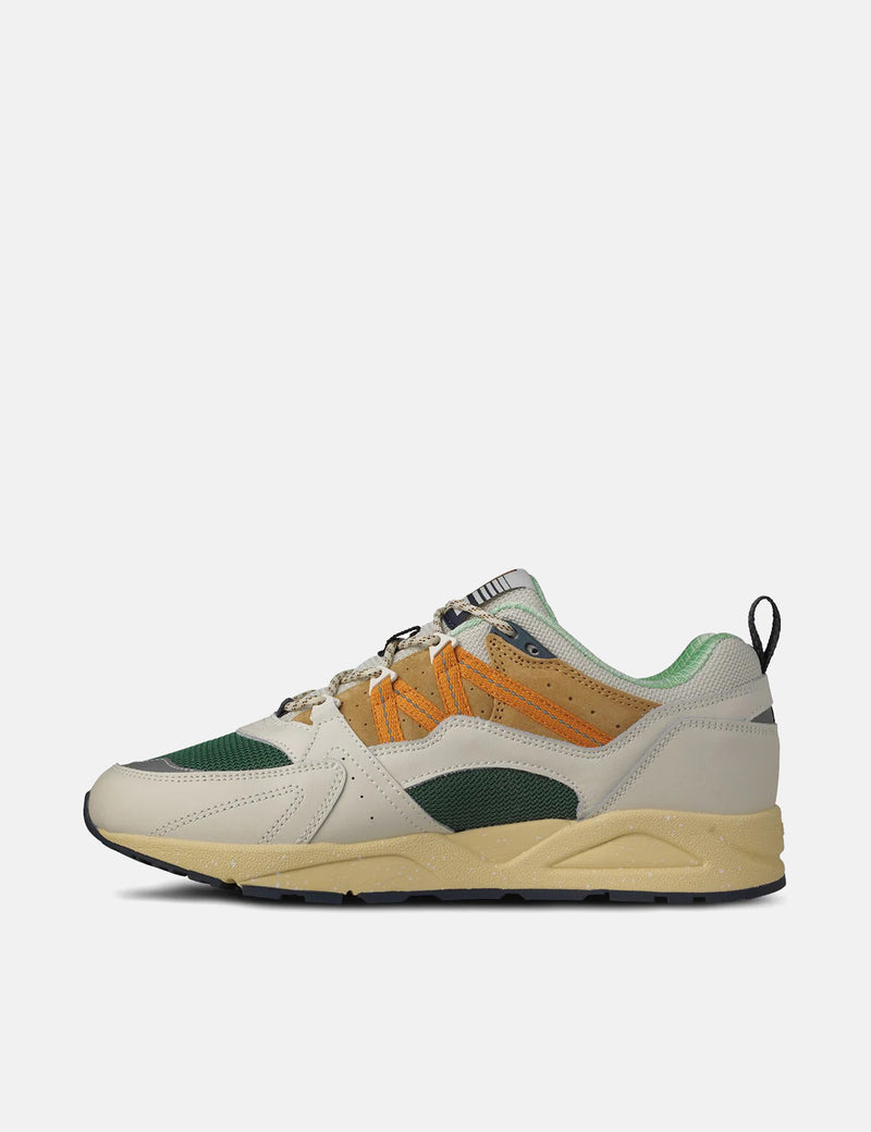 Karhu Fusion 2.0 Trainers - Lily White/Nugget