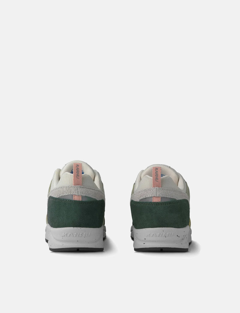 Karhu Fusion 2.0 Trainers - Darkest Spruce/Cameo Rose