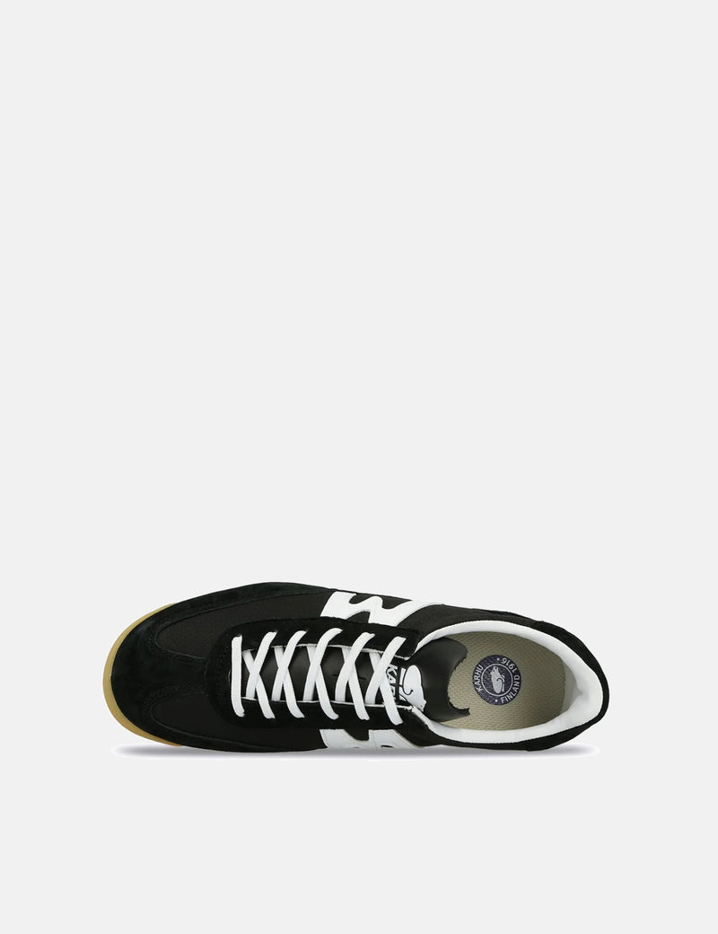 Karhu Mestari Trainers - Black/White