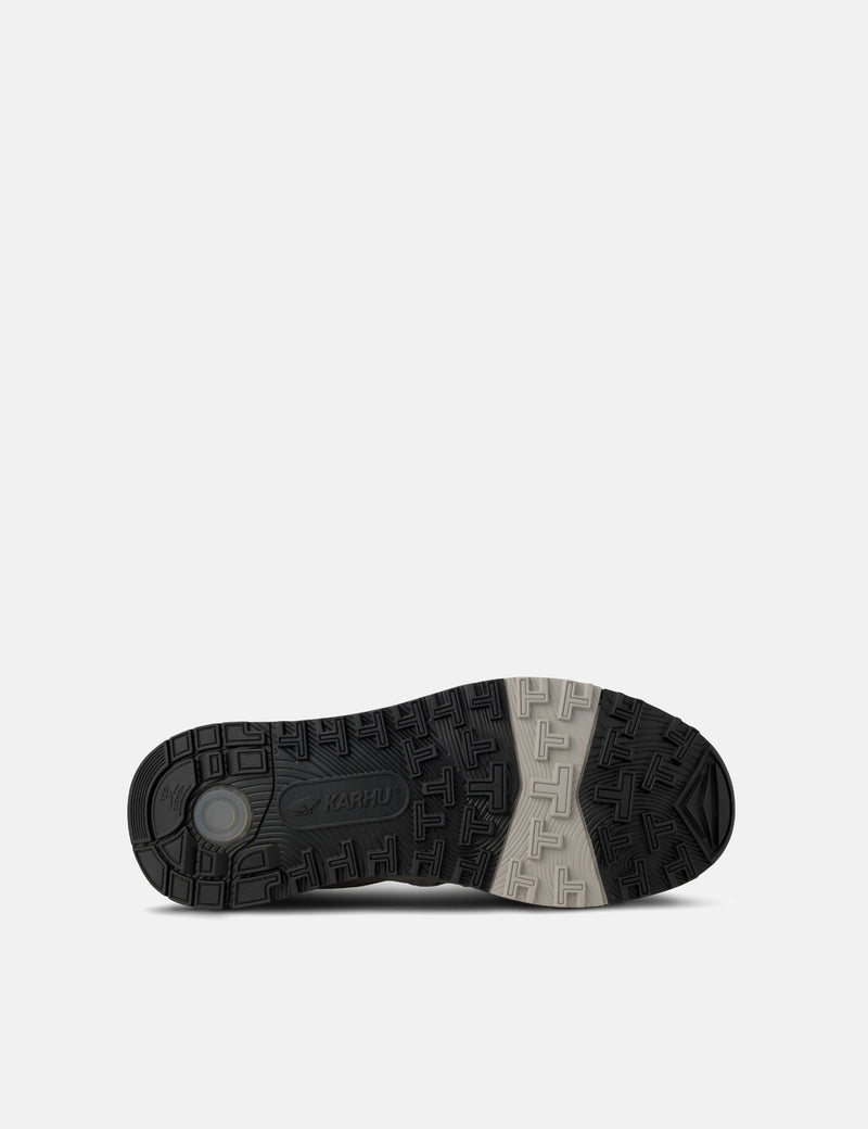 Karhu Fusion XC Trainers - Silver Lining/Silver Lining