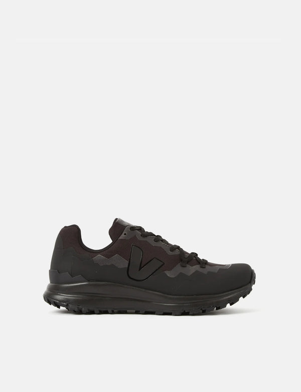 Veja Fitz Roy FS Trek-Shell Trainers - Full Black