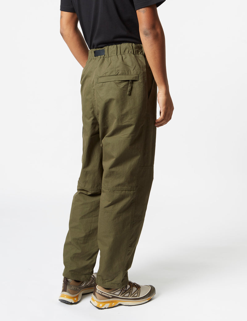 Carhartt-WIP Haste Pant (Relaxed) Plant Green Urban Excess