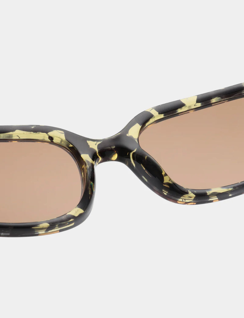 A.Kjaerbede Will Sunglasses - Black/Yellow Tortoise
