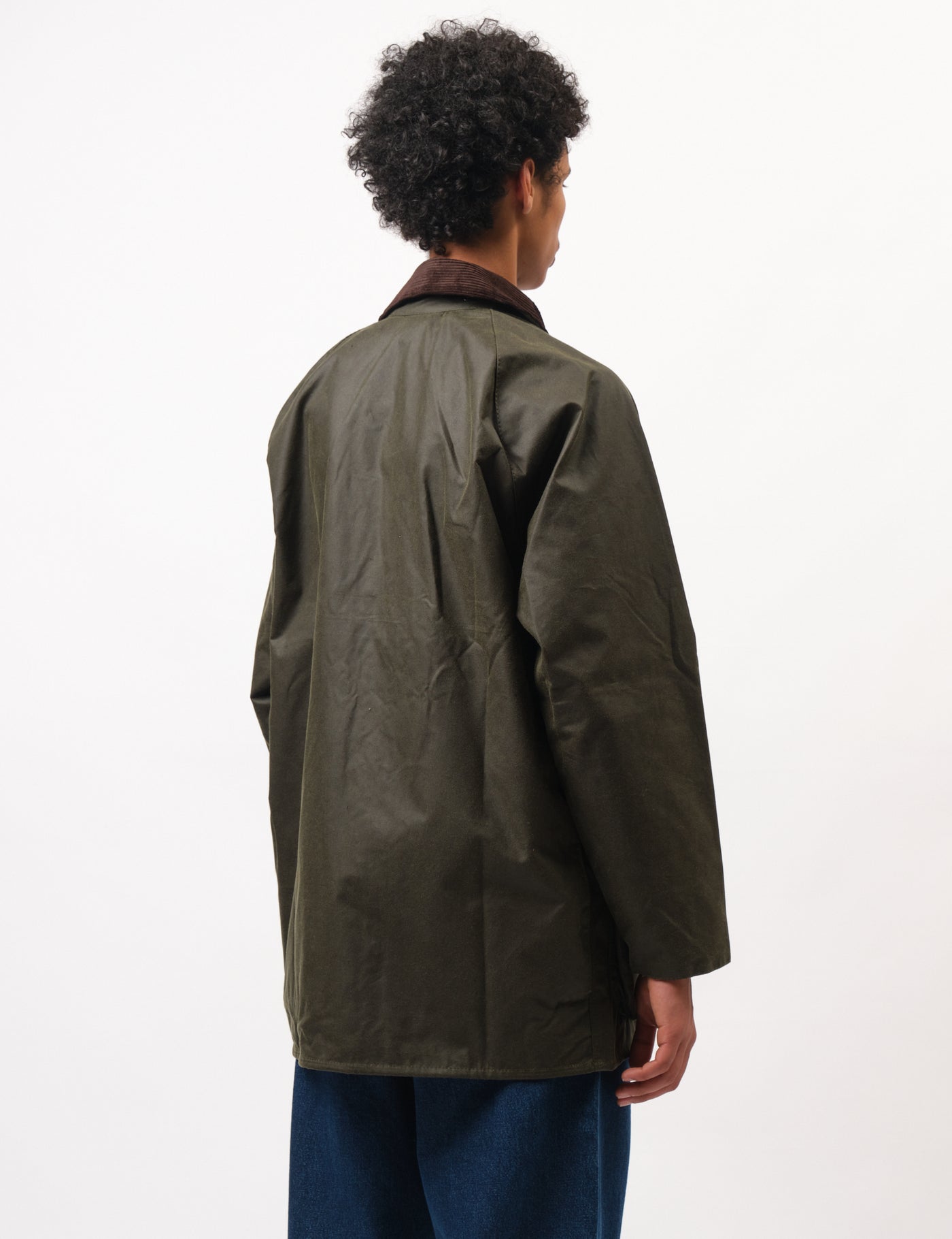 Barbour Beaufort Wax Jacket - Archive Olive Green | Urban