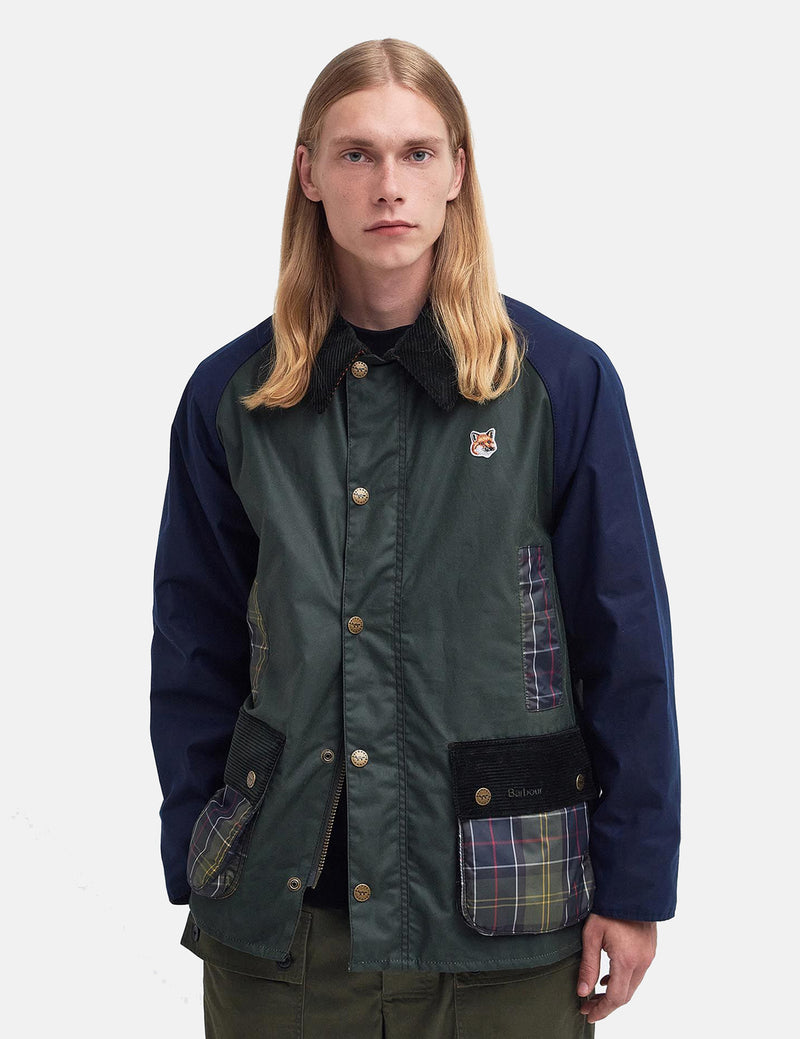 Barbour x Maison Kitsun�� Beaufort Wax Jacket - Duffle Bag Green