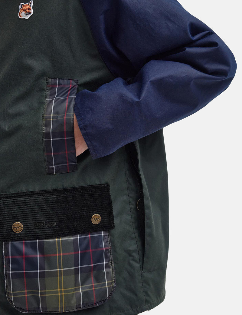 Barbour x Maison Kitsun�� Beaufort Wax Jacket - Duffle Bag Green