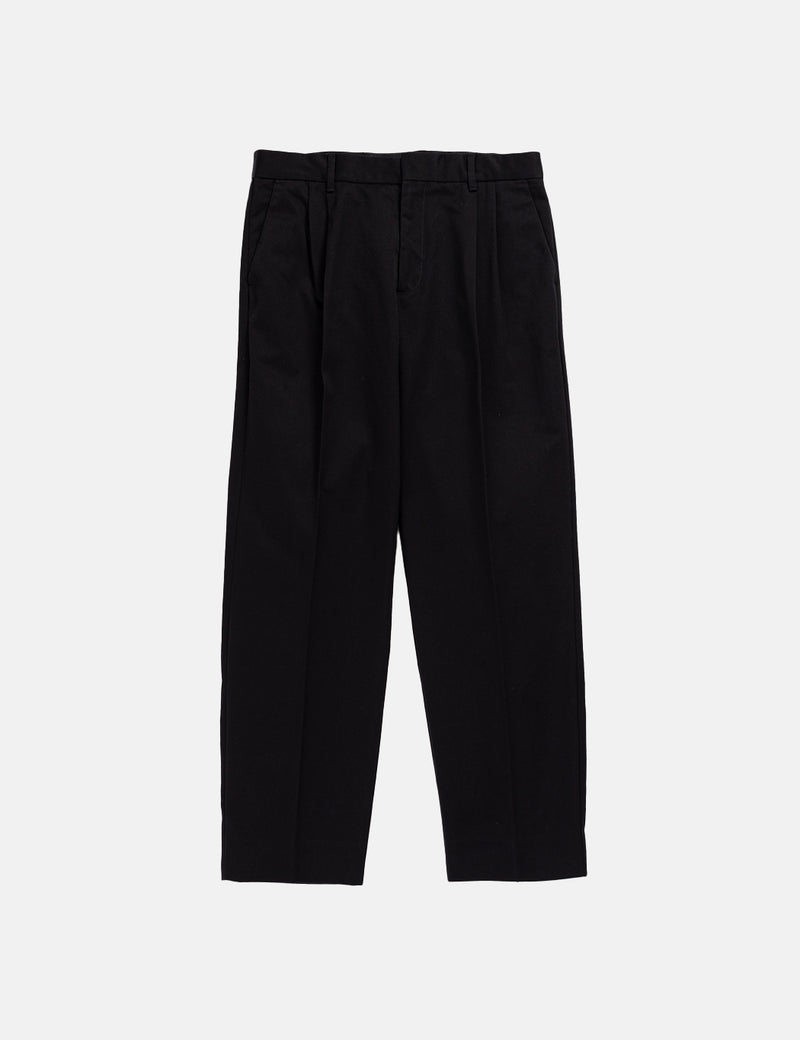 Norse Projects Christopher Gabardine Pleated Trousers (Relaxed) - Black