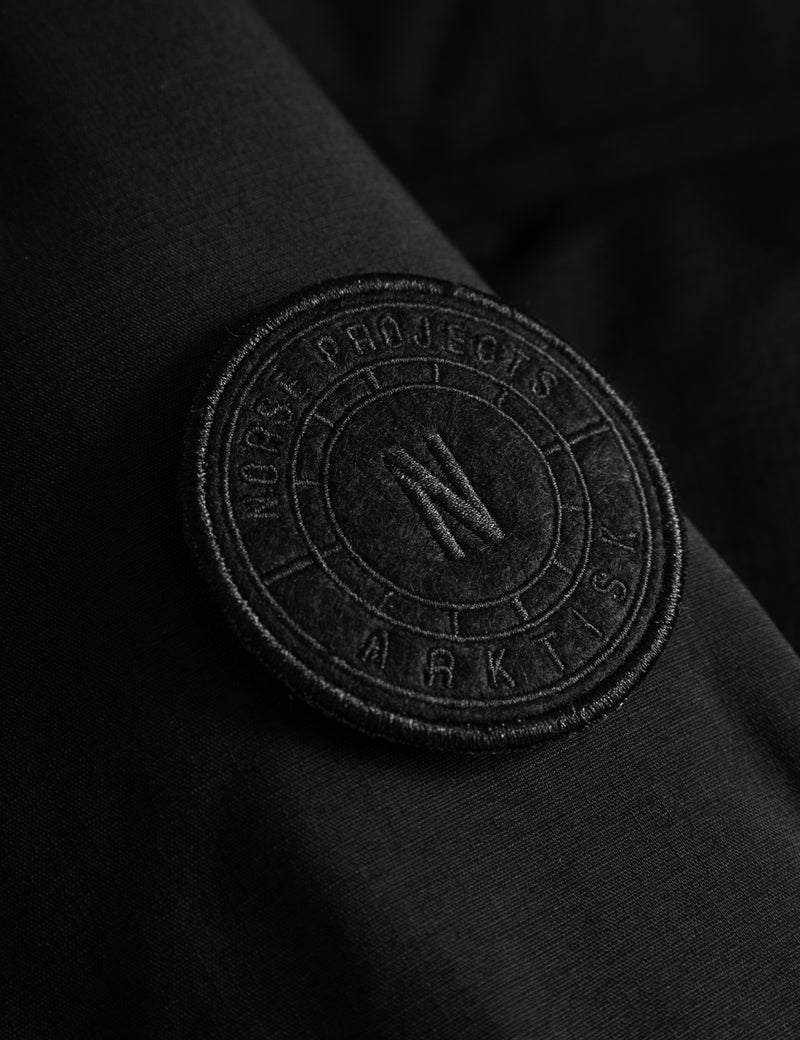 Norse Projects ARKTISK Mountain Parka Black Urban Excess. URBAN