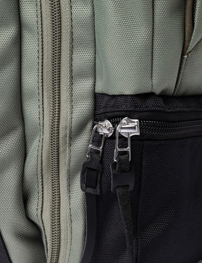 Sandqvist Otis Backpack (Recycled Poly) - Multi Clover Green