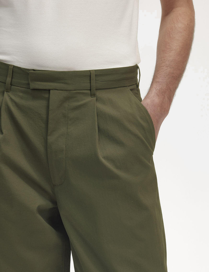 Fred Perry Tapered Trousers (Tapered)  - Uniform Green