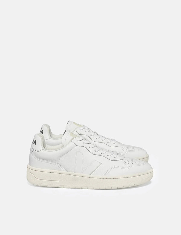 Veja V-90 O.T. Leather Trainers - Extra White