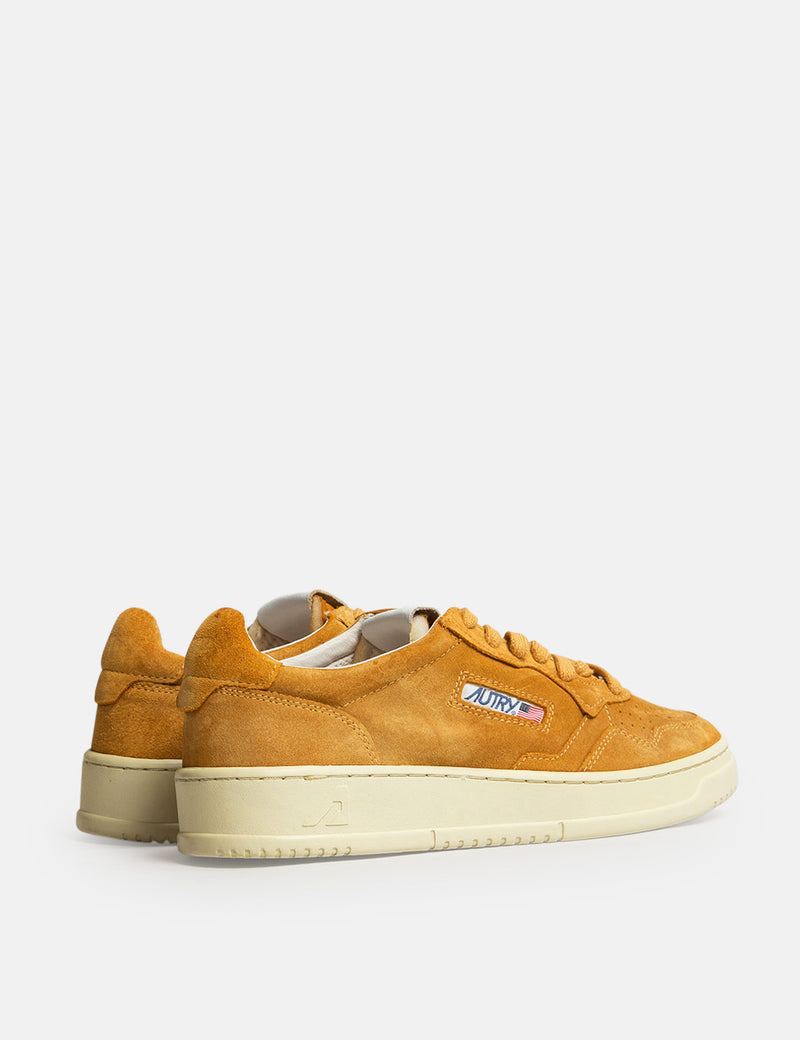 Autry Medalist SS03 Trainers (Suede) - Ocher