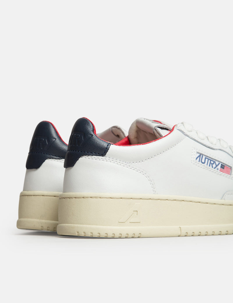 Autry Medalist LN18 Trainers (Leather) - White/Navy/Red