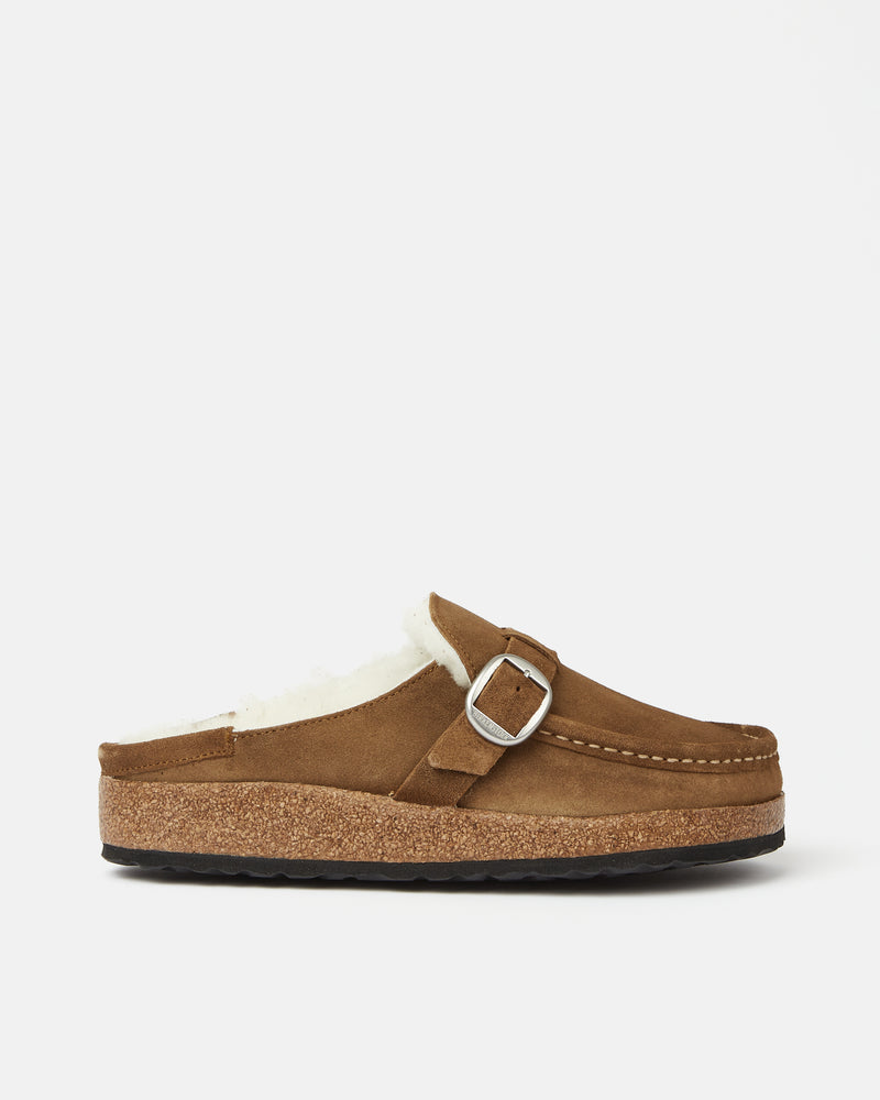 Birkenstock Buckley Clog Slippers (Suede Shearling) - Tea