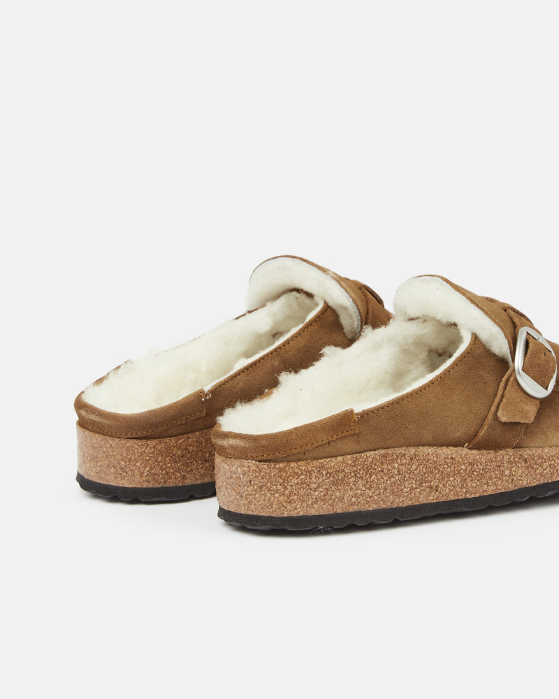 Birkenstock Buckley Clog Slippers (Suede Shearling) - Tea