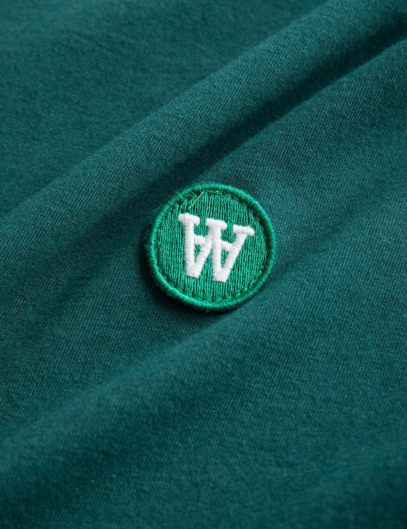 ウッドウッドエースTシャツ-パイングリーン