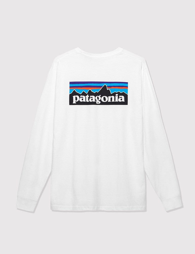 Patagonia P-6 Logo Langarm-T-Shirt - Weiß