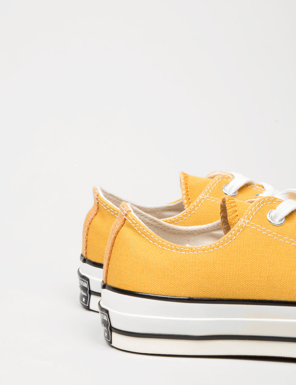 Converse 70 s Chuck Taylor Low Sunflower Yellow URBAN EXCESS