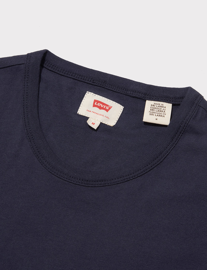 Levis Sunset Pocket T-Shirt - Dark Navy