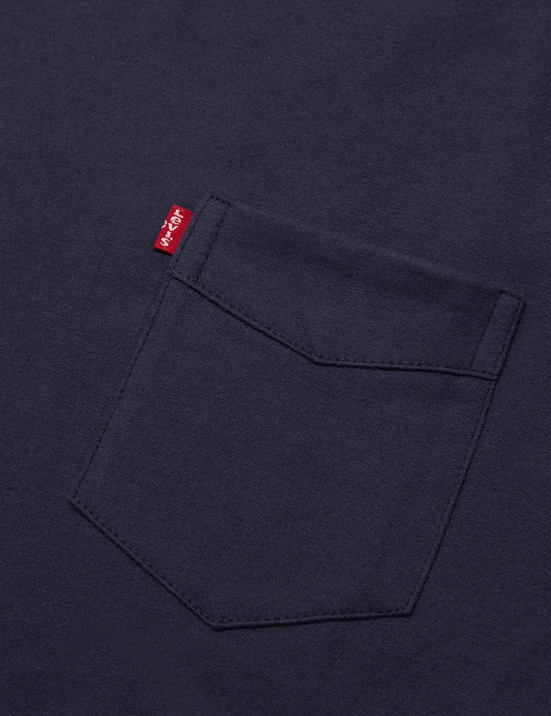 Levis Sunset Pocket T-Shirt - Dark Navy