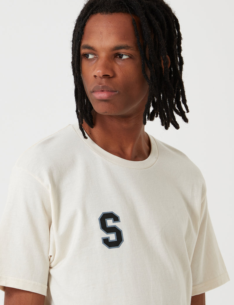 ステューシーカレッジアークTシャツ-ナチュラル