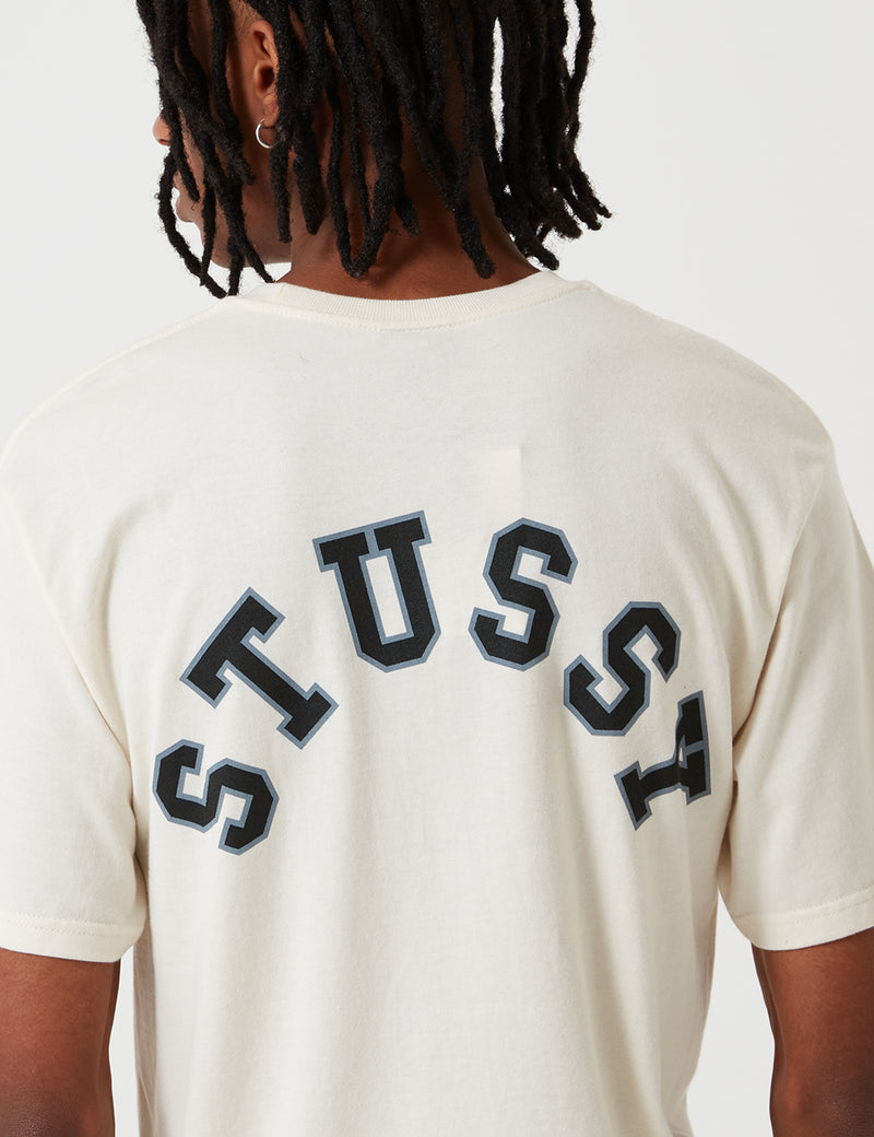 ステューシーカレッジアークTシャツ-ナチュラル