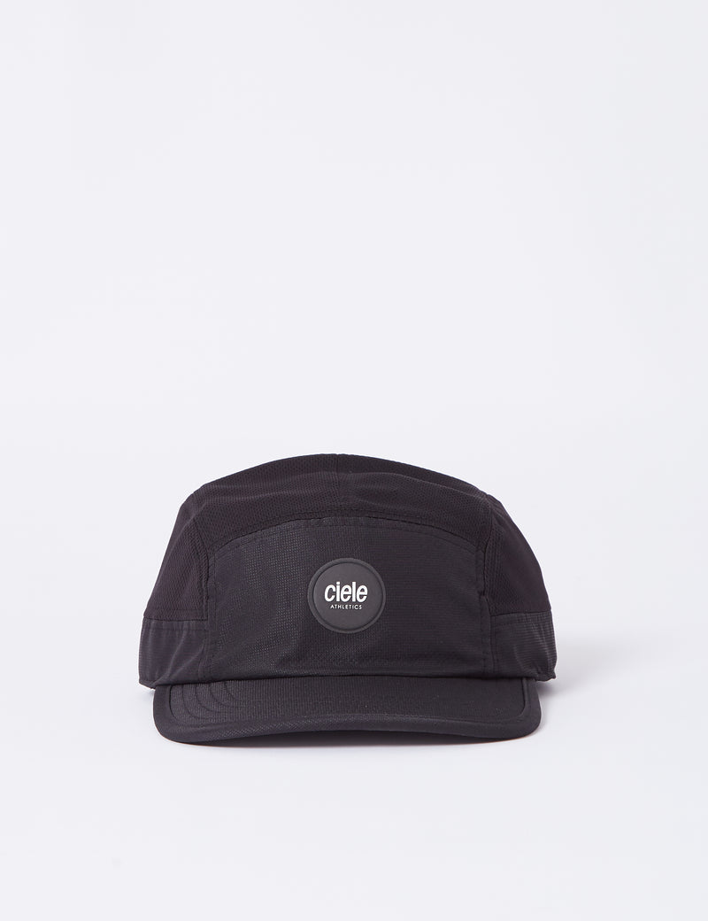 Ciele Athletics GOCap（バッジロゴ）-Whitaker Black