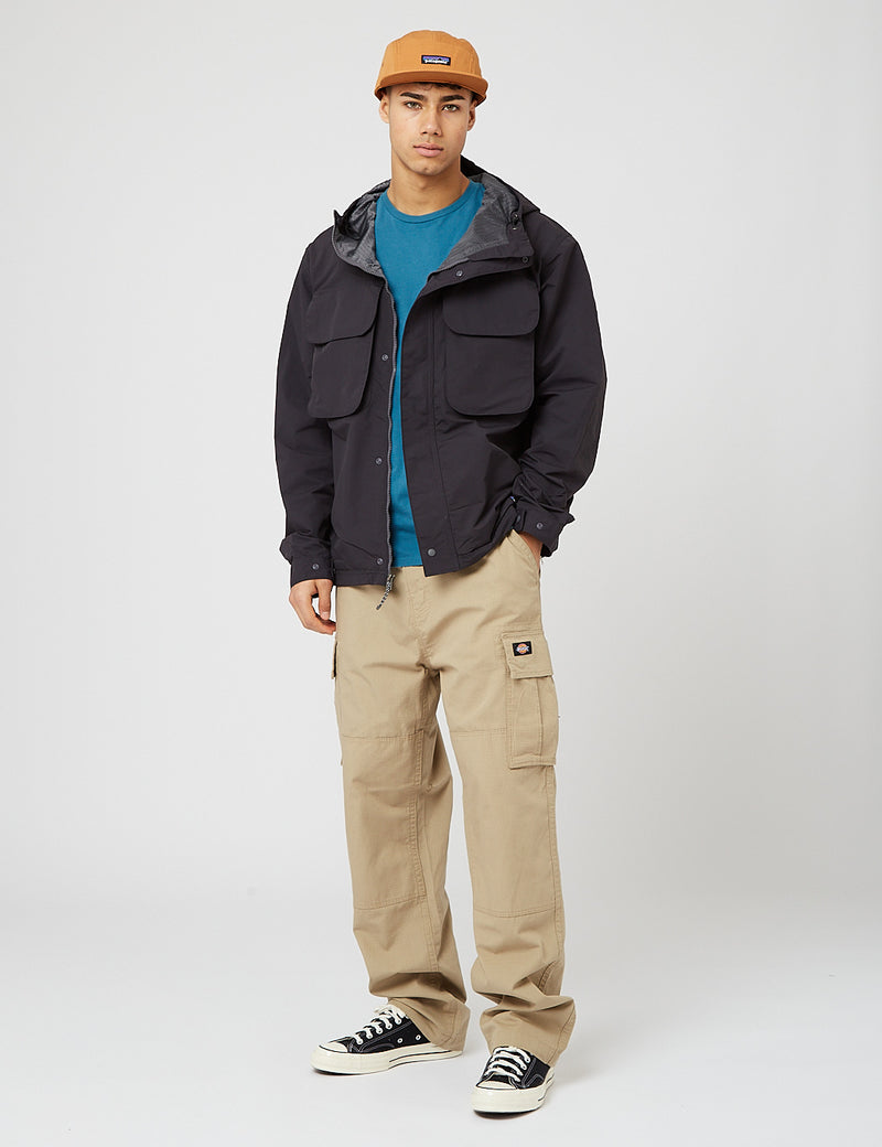 Patagonia Isthmus Utility Jacket - Ink Black I URBAN EXCESS.