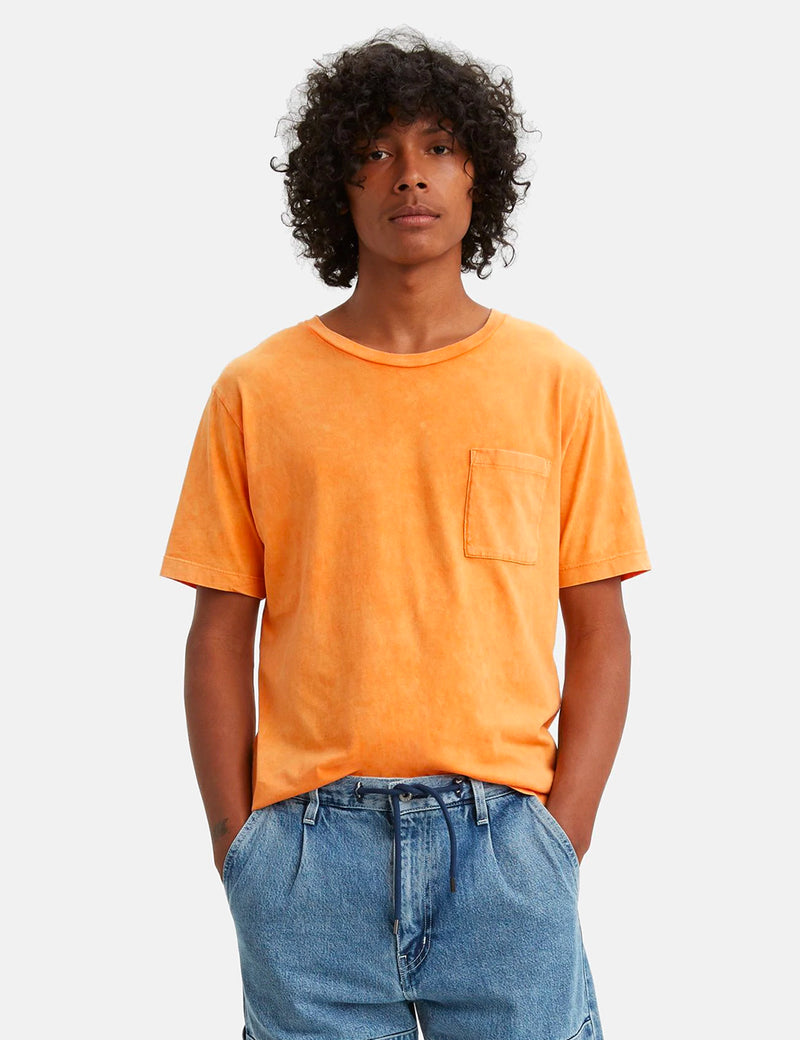 リーバイスメイド＆クラフトポケットTシャツ-ウォッシュドオレンジ