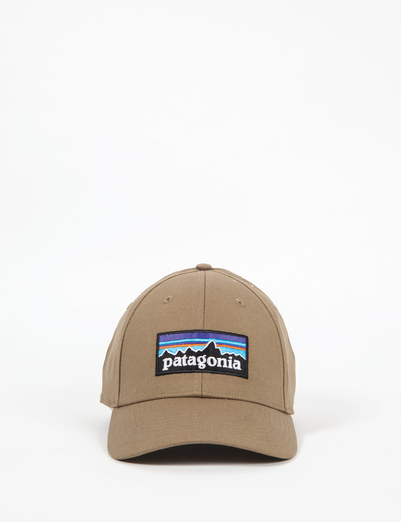 Patagonia P-6 Logo Stretch Fit Hat - Ash Tan