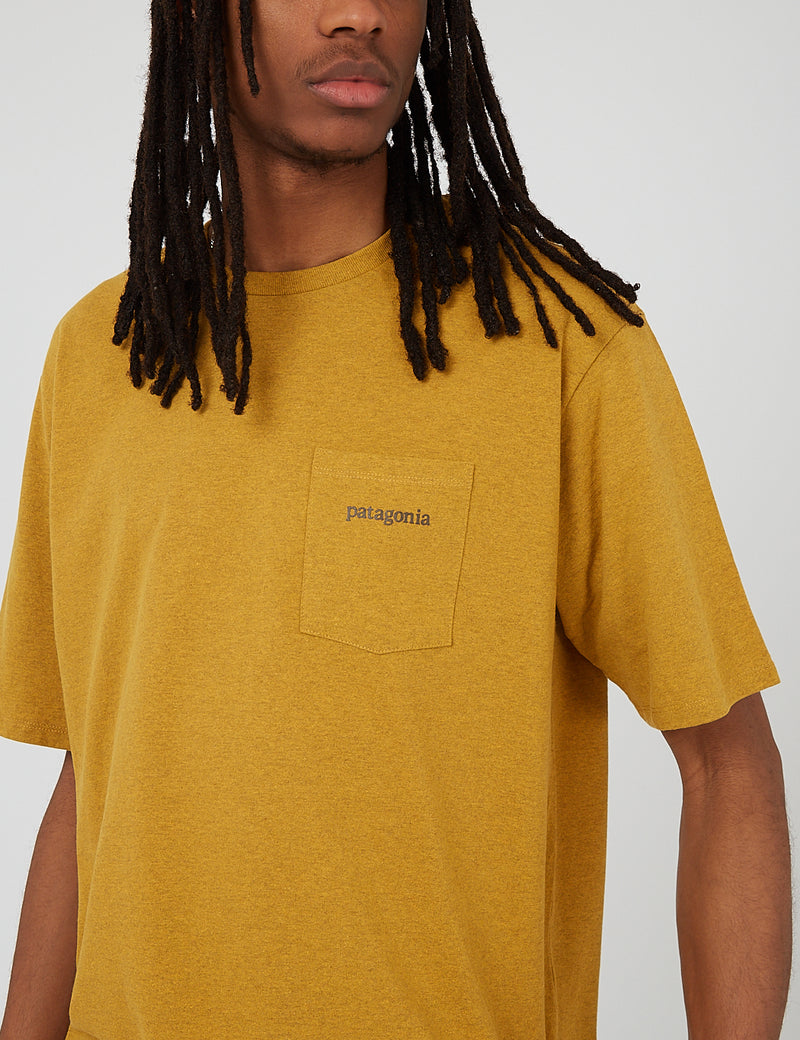 Patagonia Line Logo Ridge Tasche Responsibili-Tee T-Shirt - Buchweizen Gold