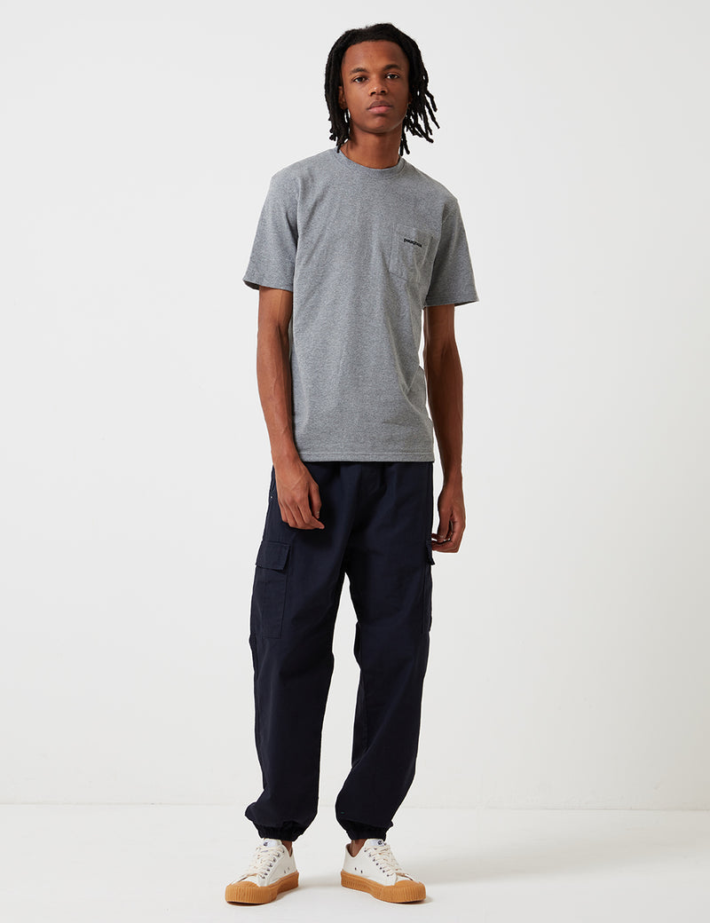 T-Shirt à Poche Logo Patagonia P-6 - Gravel Heather Grey