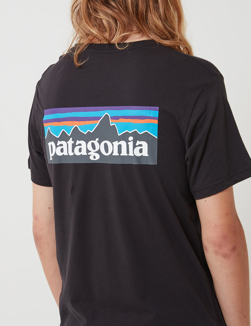 パタゴニアP-6ロゴオーガニックTシャツ-ブラック