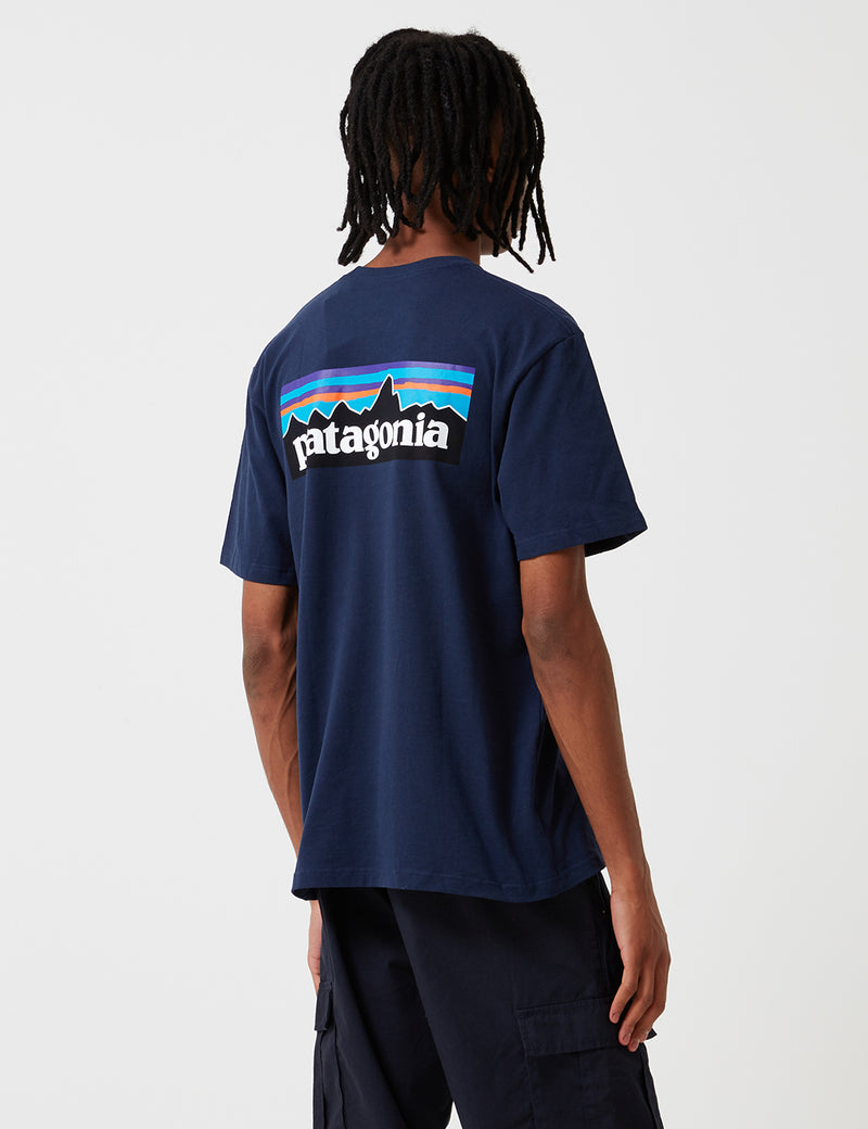 パタゴニアP-6ロゴレスポンシビリ-Tシャツ-クラシックネイビーブルー