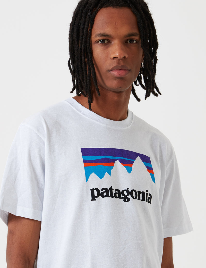 パタゴニアショップステッカーレスポンシビリ-Tシャツ-ホワイト