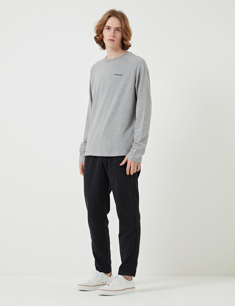 Patagonia P-6 Logo Sweatshirt - Feather Grey with Black