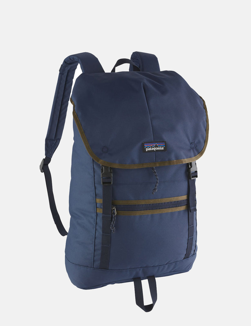 Patagonia Arbor Classic Backpack (25L) - Classic Navy Blue