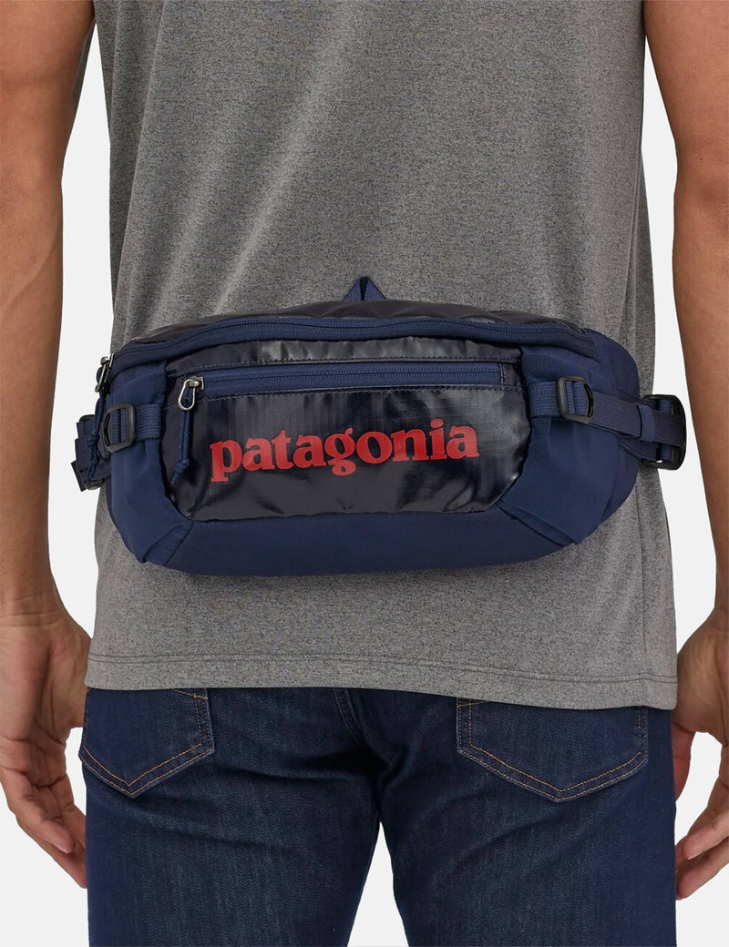 Patagonia Black Hole Waist Pack (5L) - Classic Navy Blue