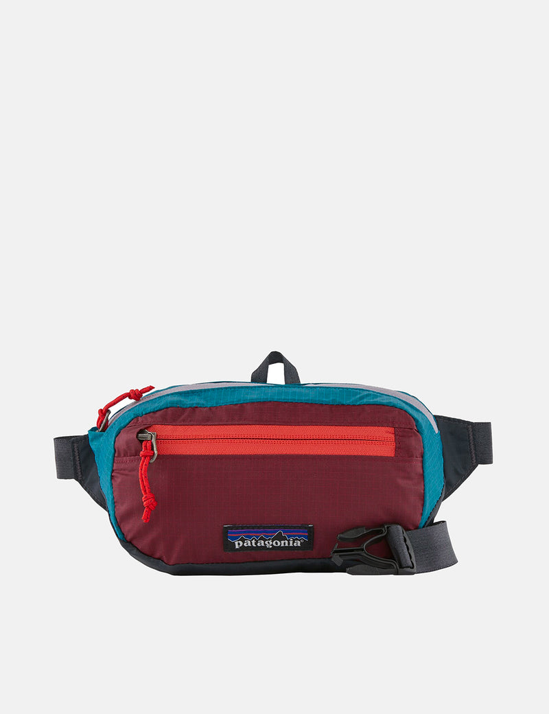 Patagonia Ultralight Black Hole Mini Hip Bag Roamer Red | URBAN EXCESS