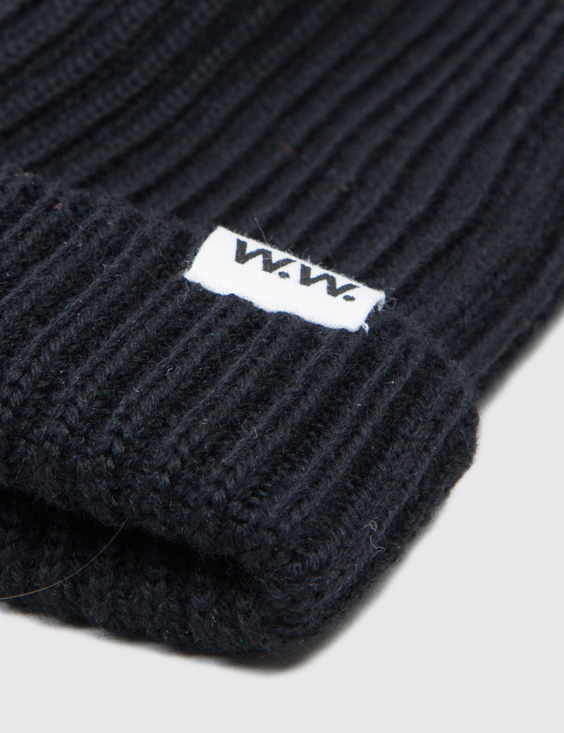 Wood Wood Merino Wool Beanie Hat - Black