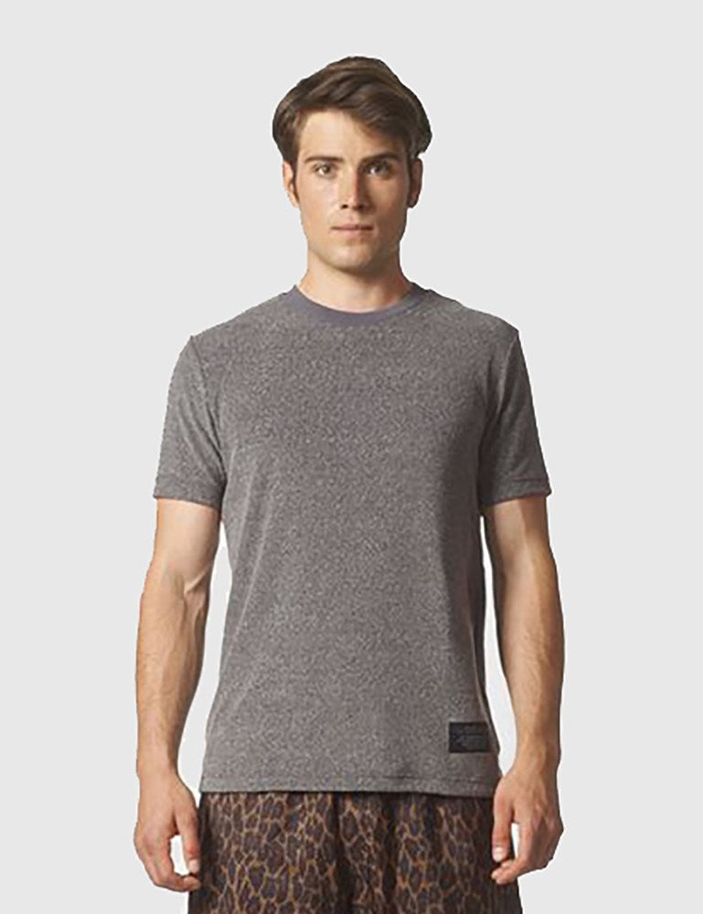 adidasNMDTシャツ-グレー